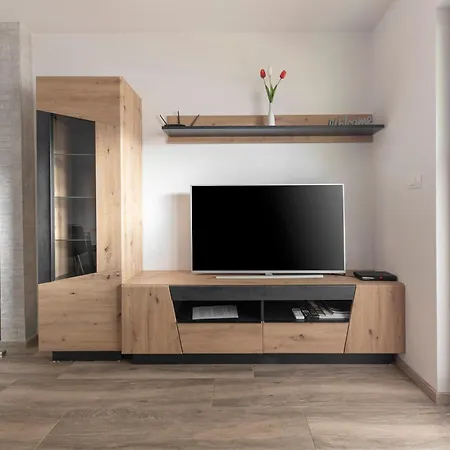 Apartmaji Hodak Gostinjska kuća 3*