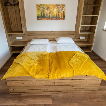 Gasthof Apartmaji Hodak 3*